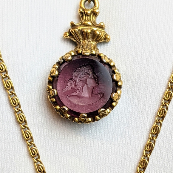 Vintage Signed Goldette necklace - Picture 2 of 9